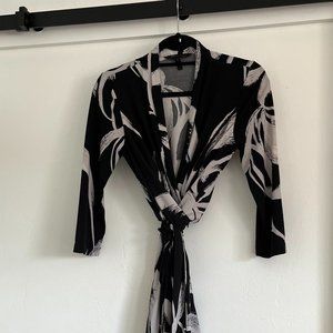 BCBGMaxAzria Wrap Dress Size S